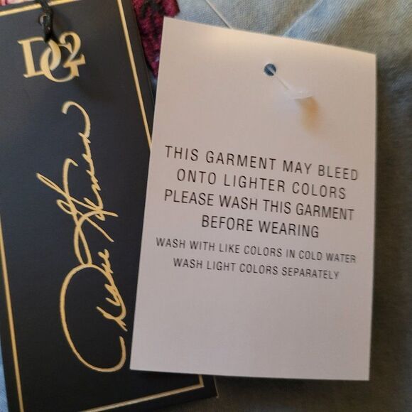 DG2 by Diane Gilman Womens Blue Floral Bell Sleeves Denim Blouse Sz M NWT - Picture 10 of 10